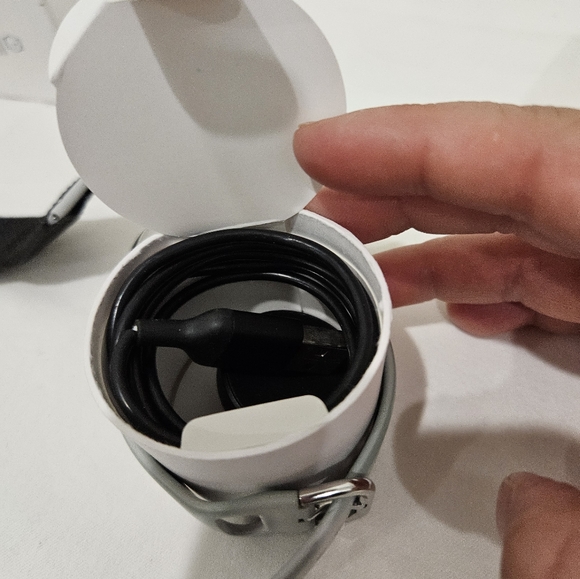 Watch - Picture 6 of 9